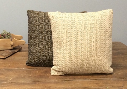 FAIRFAX PILLOW 16"X16" BLACK/MUSTARD (LEFT) AVAIL DEC 2021