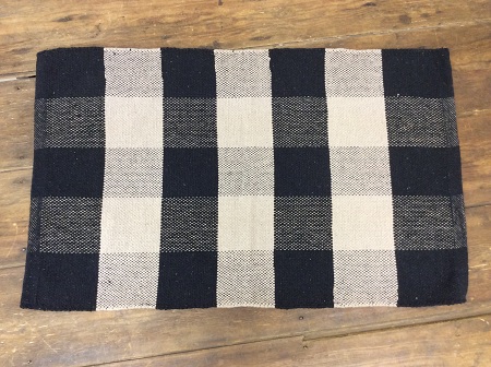 GREY/BLACK WAVERLY CHECK RUG 20"X30"